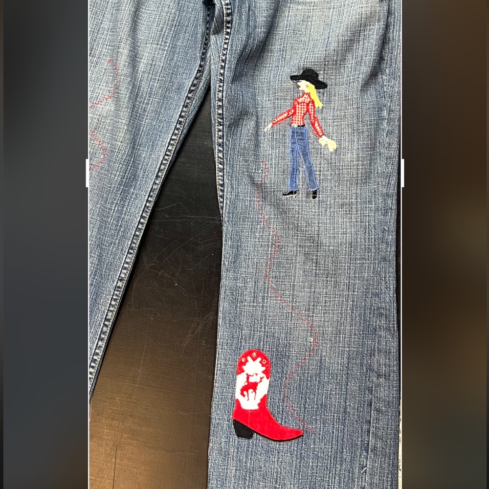 Signature Blue Denim Jeans with Western Embroidery